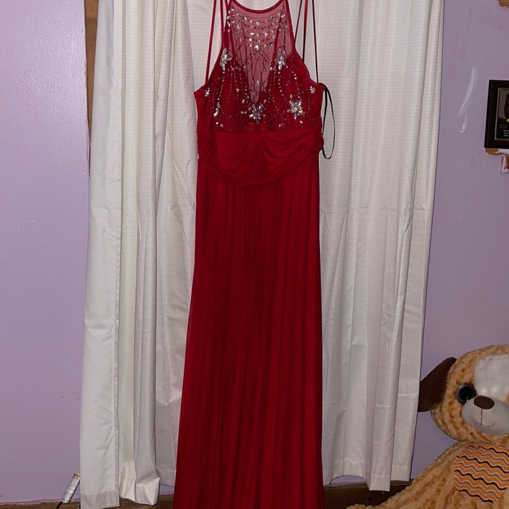 Never worn
